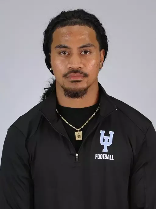 Saxson Va'a, Football, Upper Iowa University