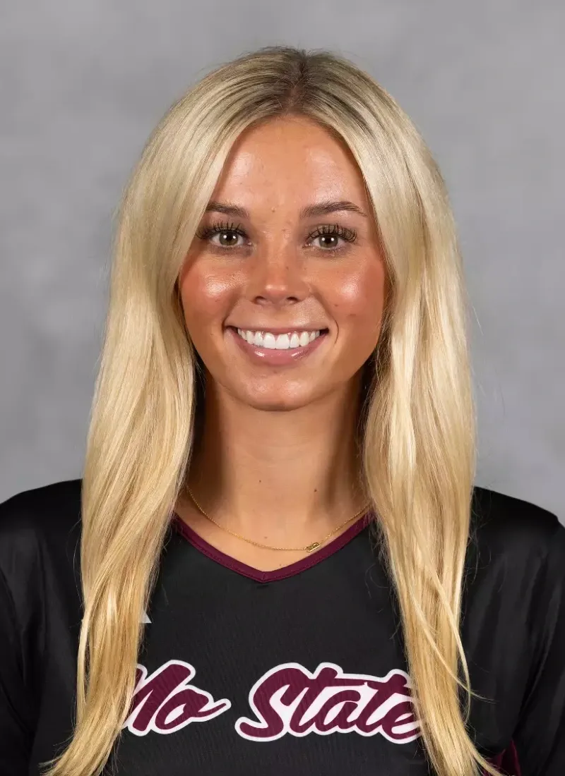 Riley Ourth, Volleyball, undefined