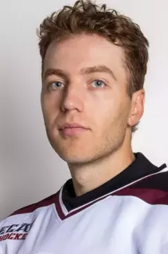 Colby MacArthur, Hockey, undefined