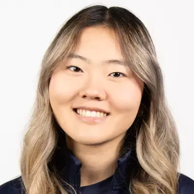 Irene Jung, Fencing, Yale University