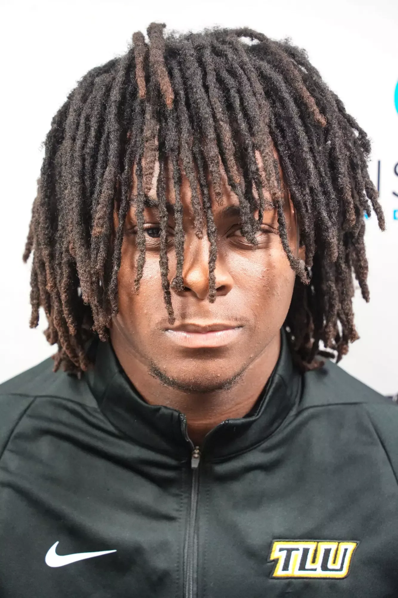 Christopher Medearis, Football, undefined