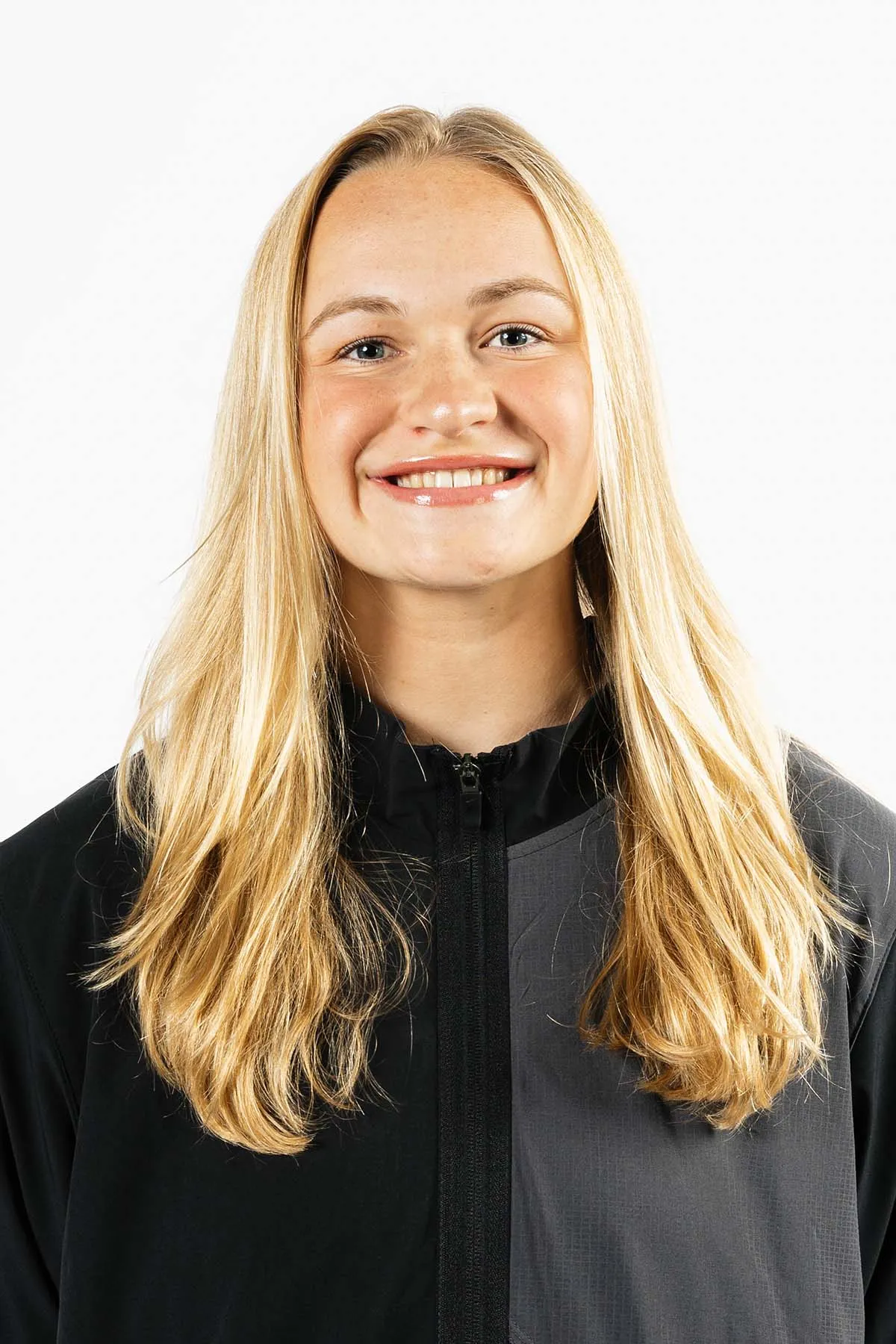 Karolina Bank, Swimming & Diving, undefined