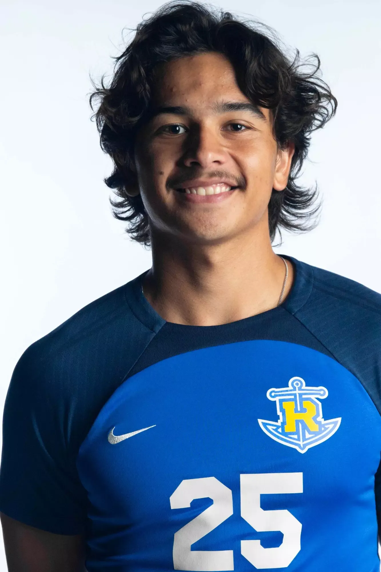 Noah Tatlonghari, Soccer, undefined