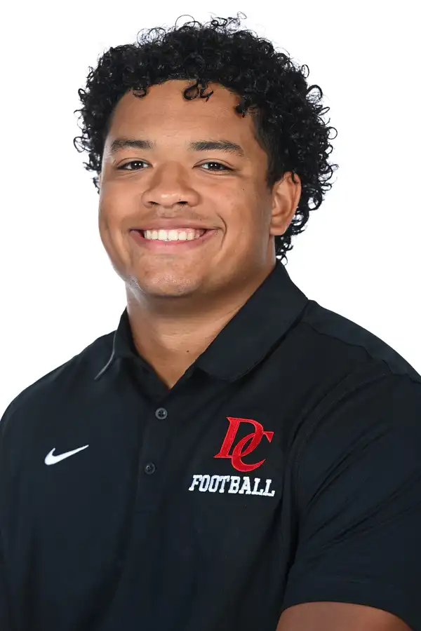Xavier Vela, Football, Davidson College