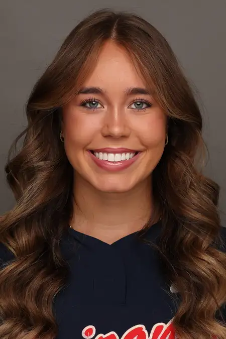Gabriela Nevarez, Softball, University of Arizona