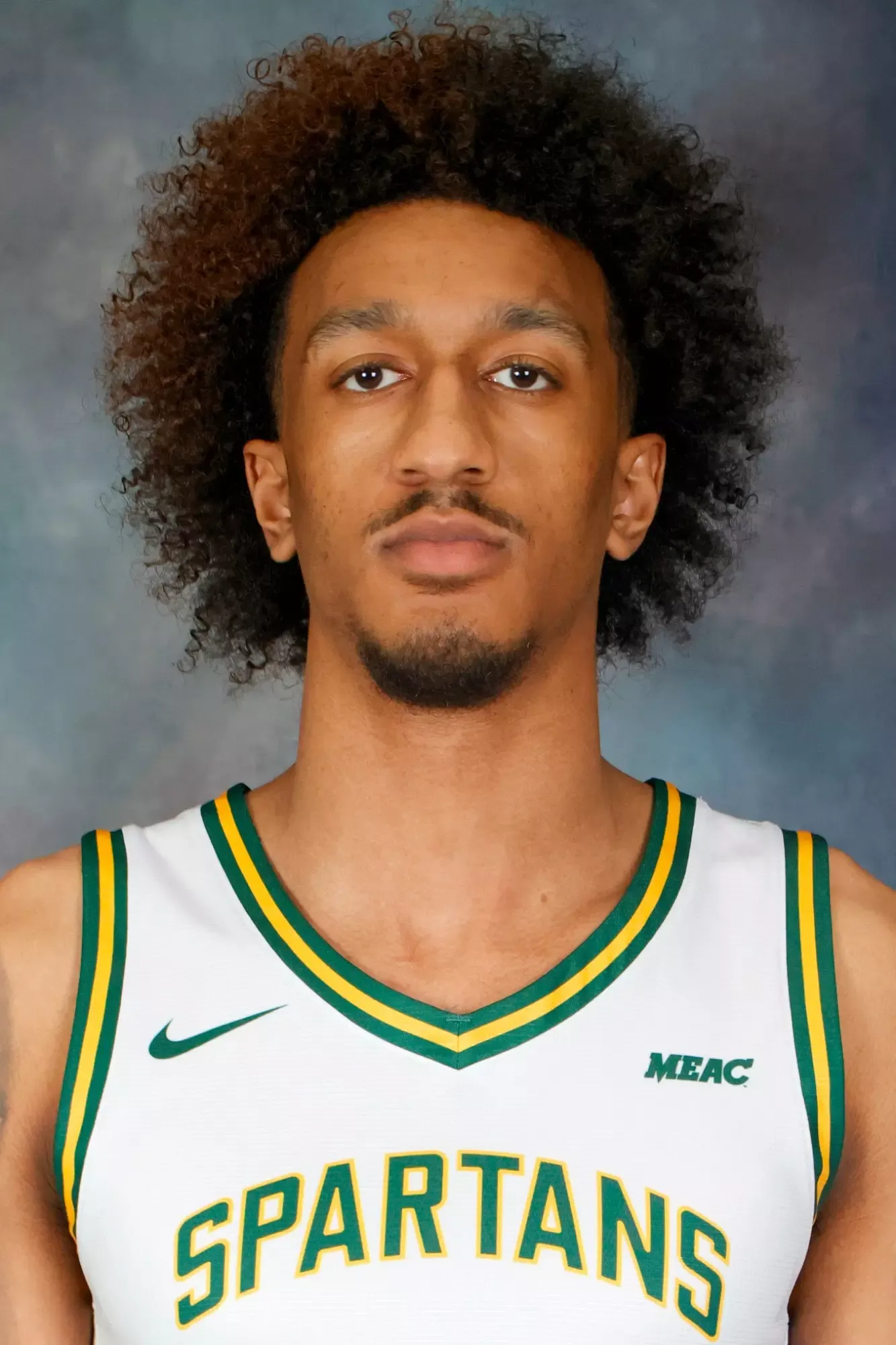Miles Mitchell, Basketball, undefined
