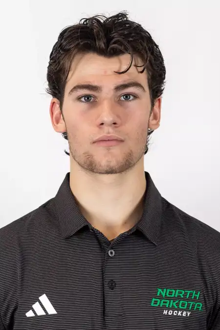 Carson Carels, Hockey, University of North Dakota
