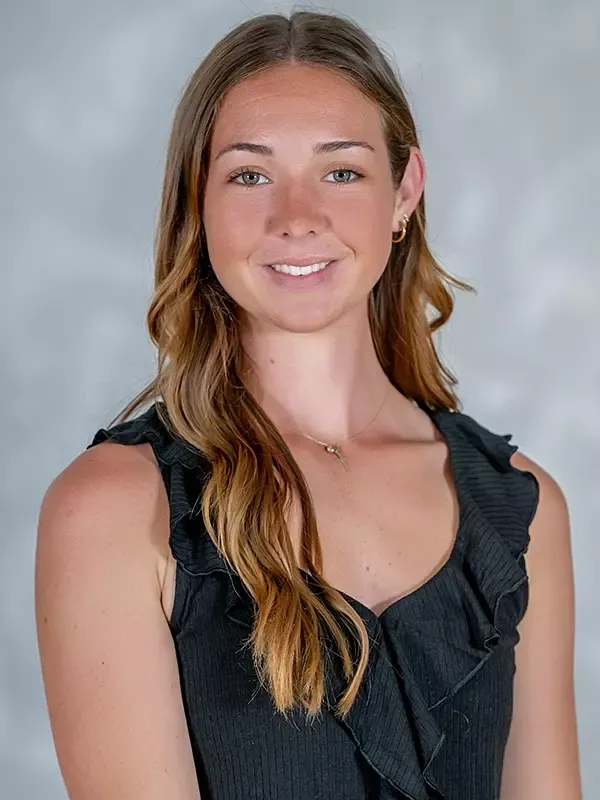 Delia Hahn, Soccer, Marist University