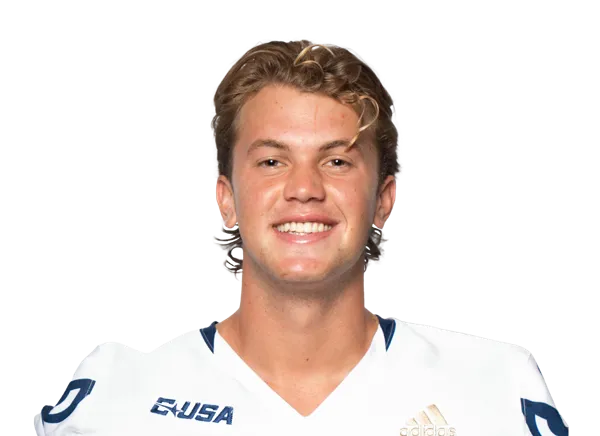 Clayton Dees, Football, undefined