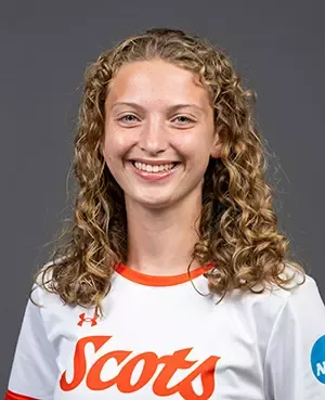 Lindsay Edmonson, Soccer, Macalester College