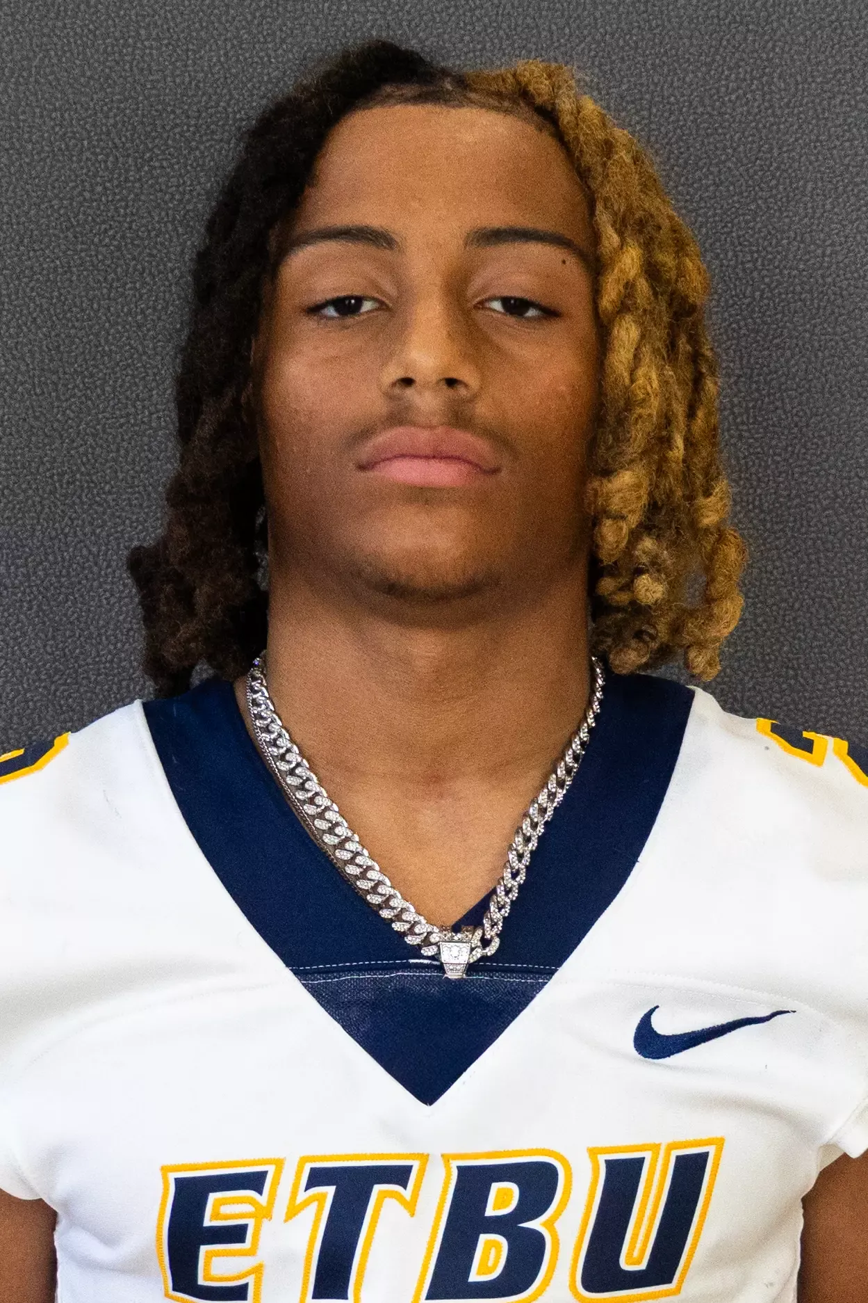Cameron Carr, Football, undefined