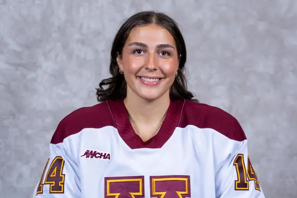 Sienna D'Alessandro, Hockey, University of Minnesota