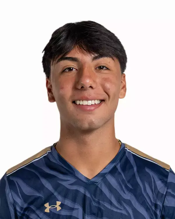 Gabriel Alejandro Duenas Camacho, Soccer, Queens University of Charlotte