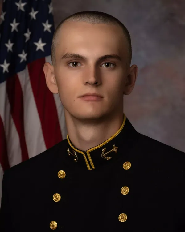 Logan Howe, Track and Field (O), United States Naval Academy