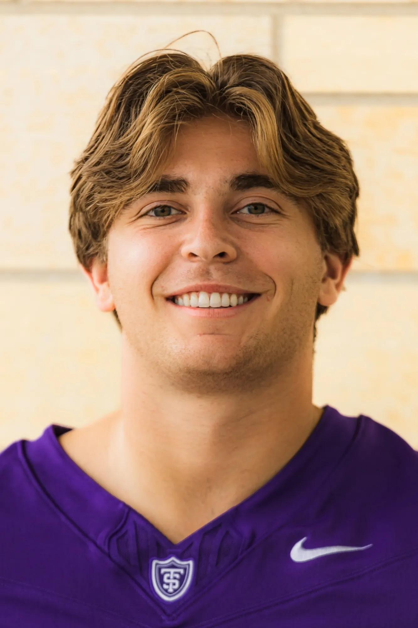 Rocco DiLeonardi, Football, undefined