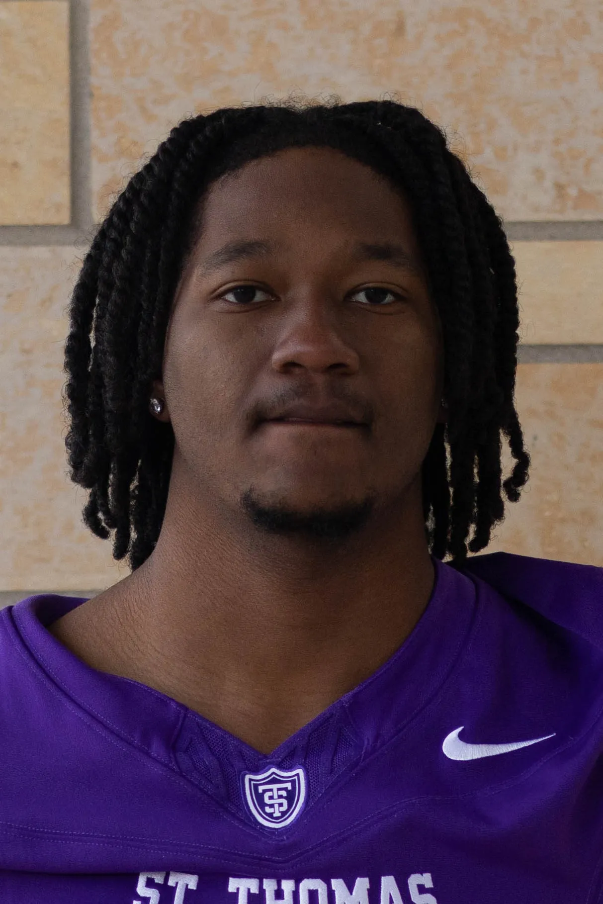 Bryan Domino, Football, undefined