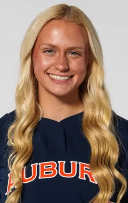 Georgia Lessmann, Softball, undefined