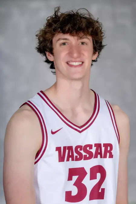 Jack Moineau, Basketball, Vassar College
