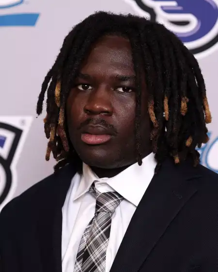 Damola Owode, Football, Stonehill College