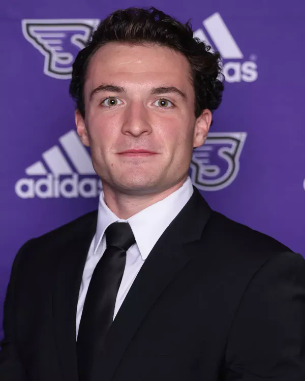 Zachary Aben, Hockey, Stonehill College