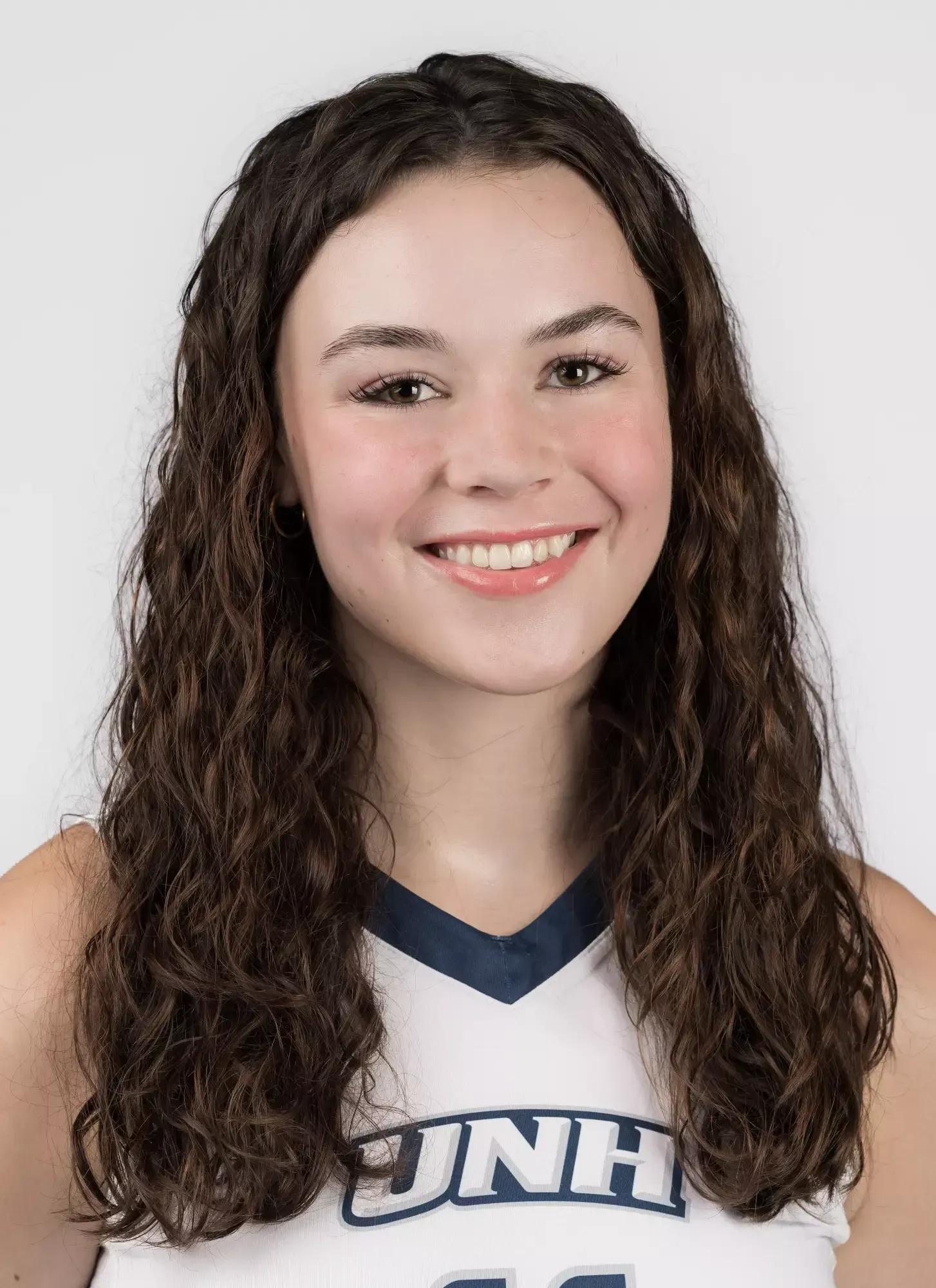Julianne Lee, Volleyball, University of New Hampshire