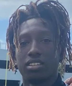 Anthony Baxter, Football, undefined