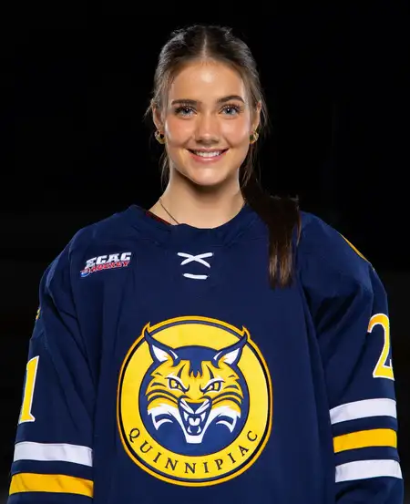 Annabelle Kruzich, Hockey, Quinnipiac University