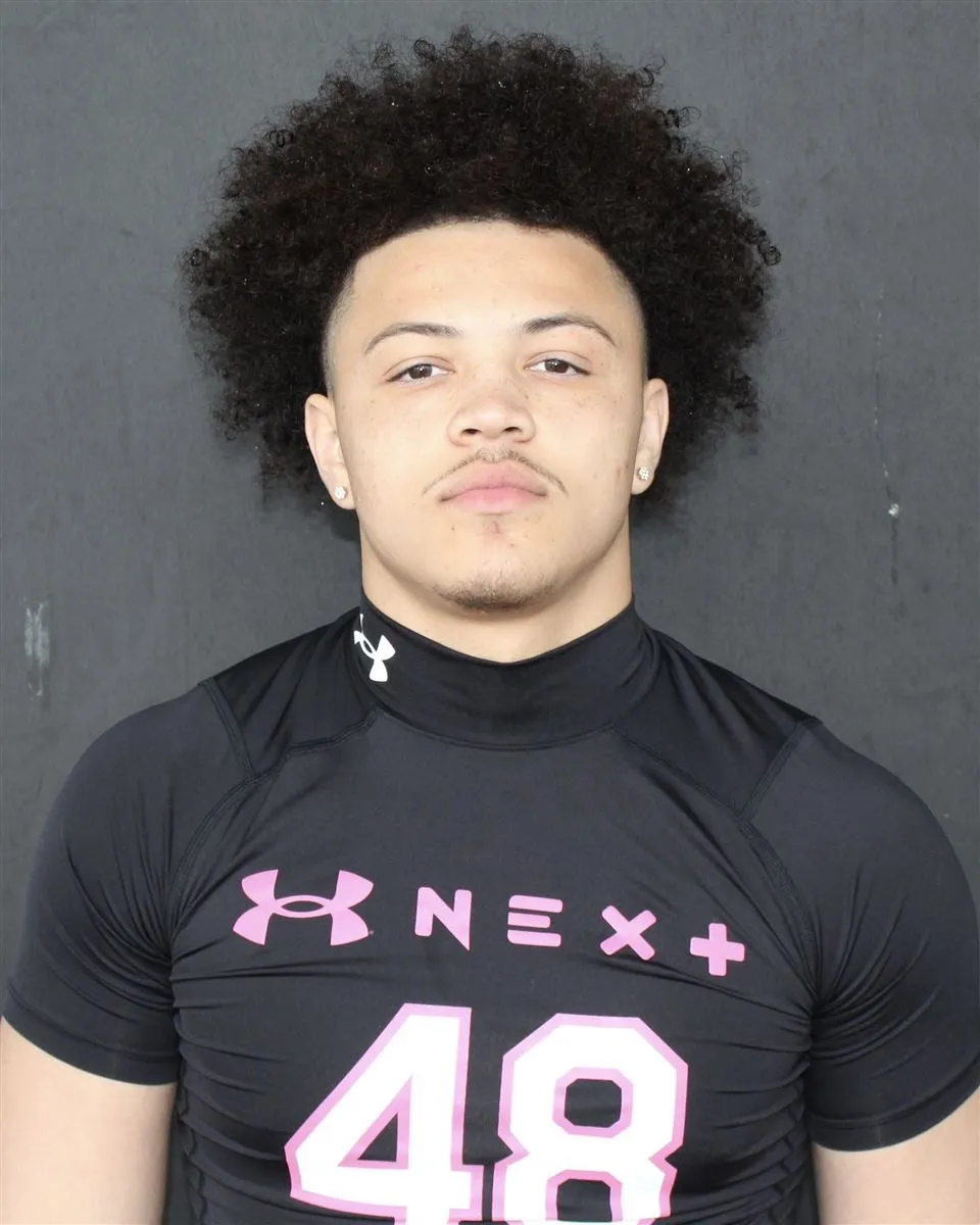 Jasen Kelly, Football, undefined