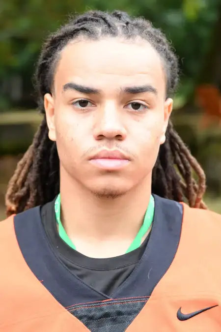 Carmelo Harris, Football, Lewis & Clark College