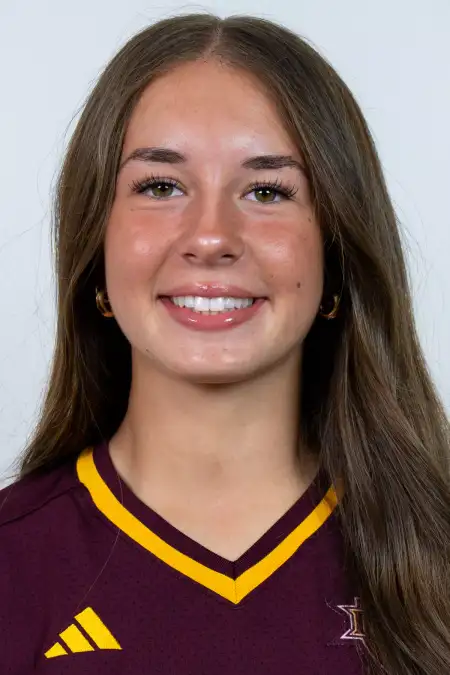 Julia Kozlak, Softball, Iona University