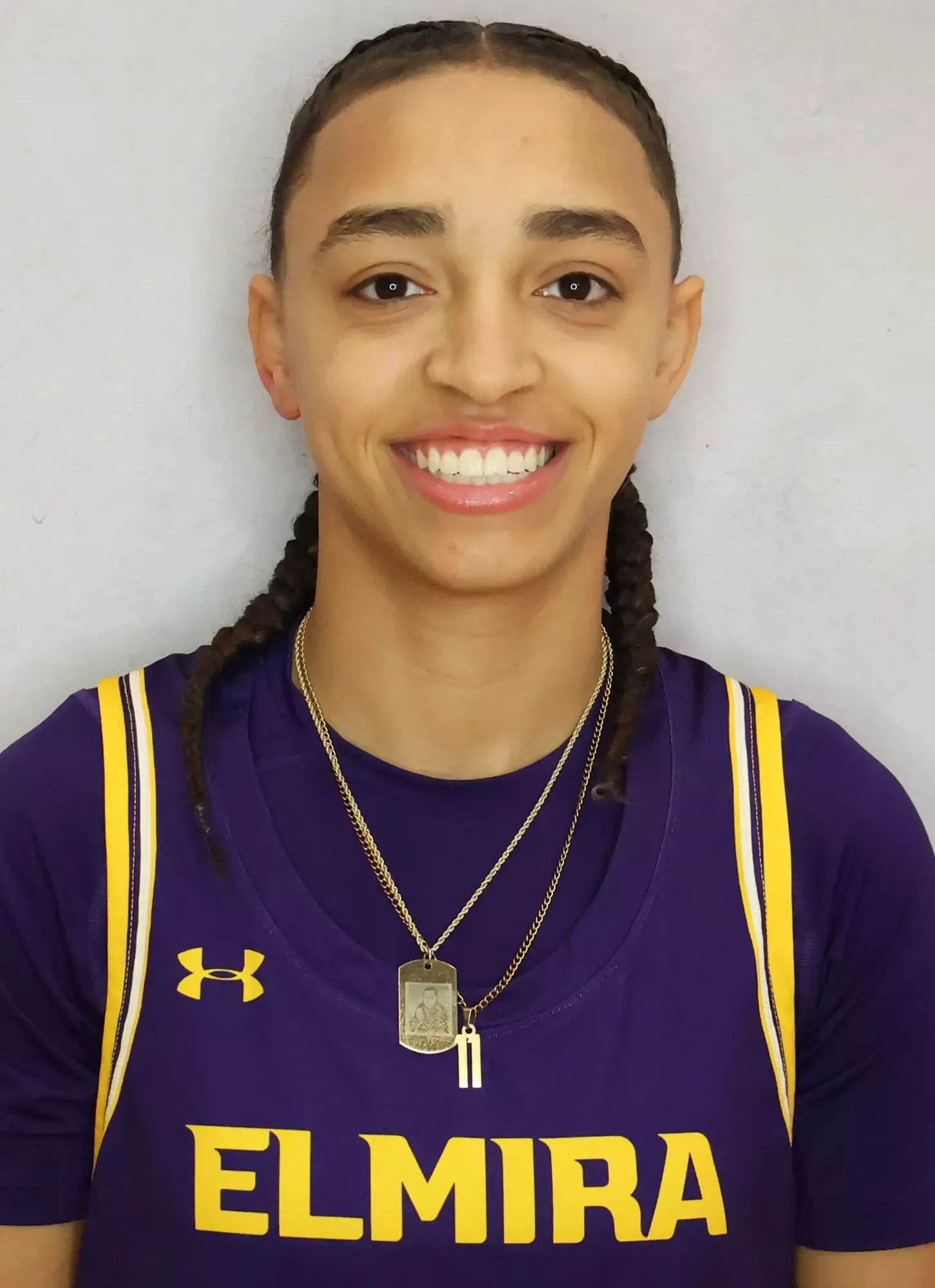 Amarionah Dixon, Basketball, Elmira College