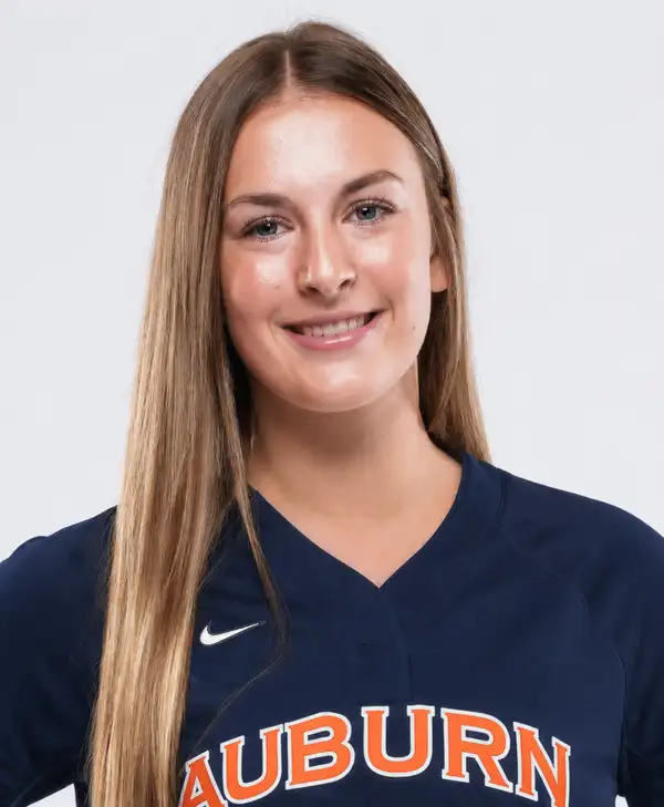 Camryn Winiarski, Softball, Auburn University