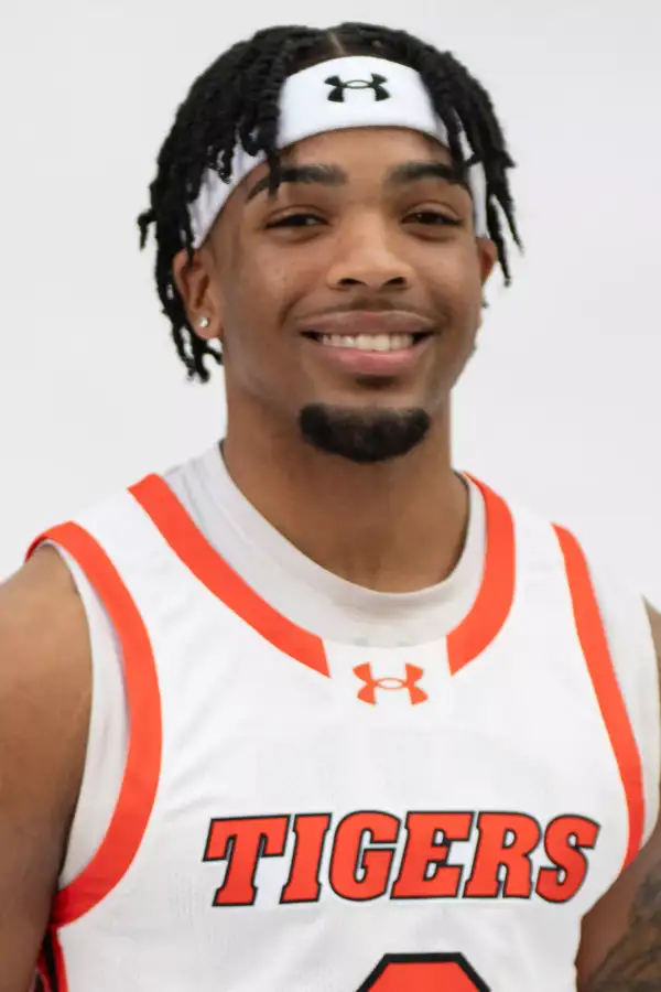 C.J. Azor, Basketball, Rochester Institute of Technology