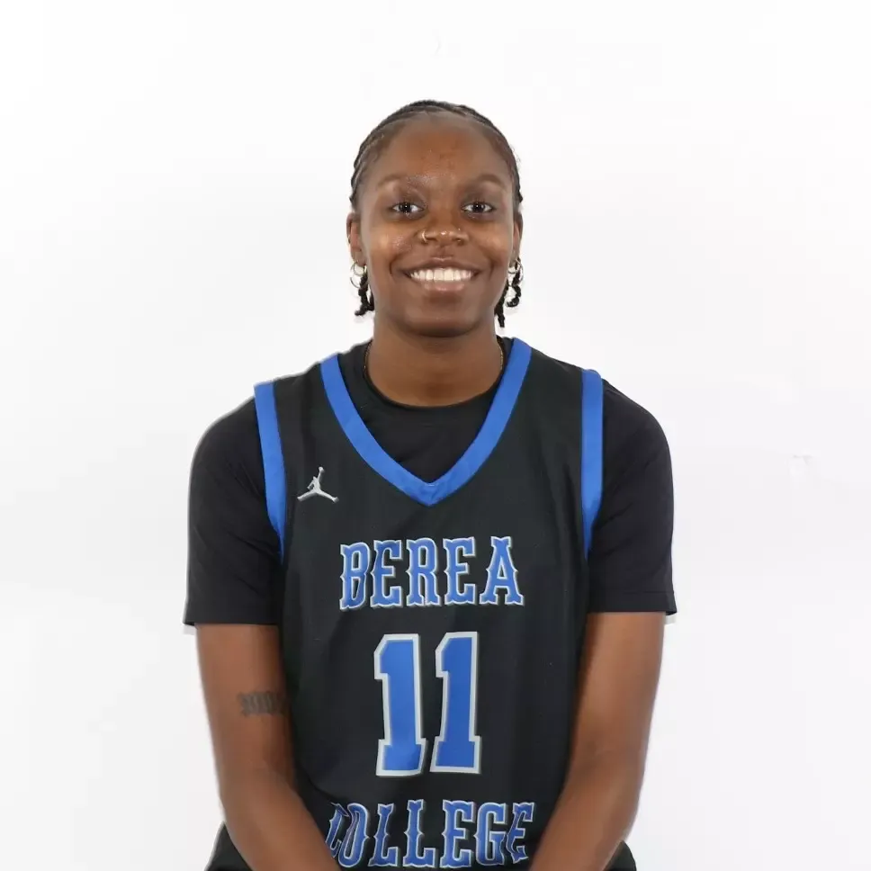 London Sweeney, Basketball, Berea College