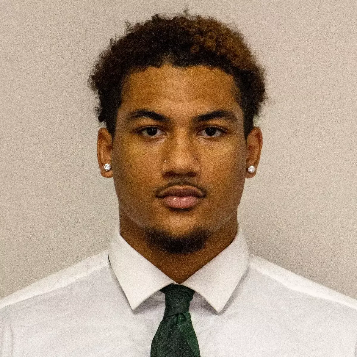 Joel Queisser, Football, undefined