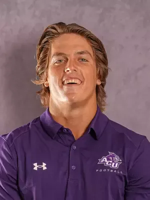 Luke Moffitt, Football, undefined