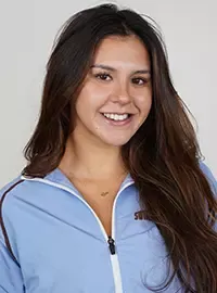 Isa Chambers, Swimming & Diving, Tufts University