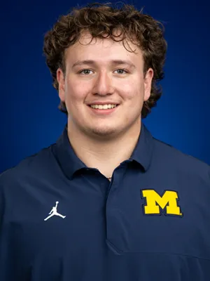 Alister Vallejo, Football, undefined