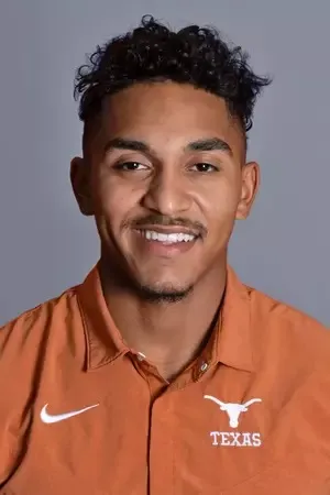 Nik Sanders, Football, undefined