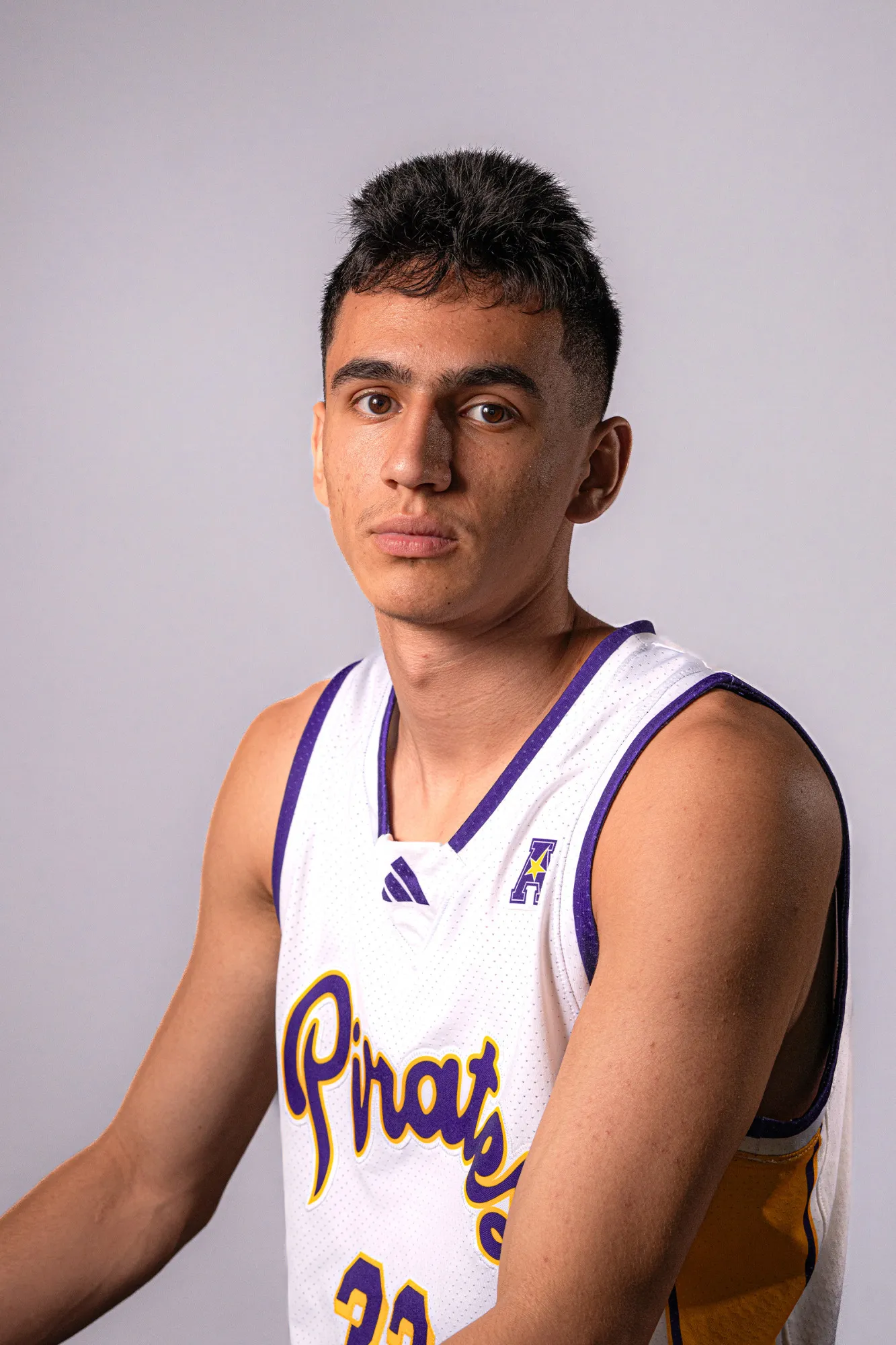 Mason Pandov, Basketball, undefined