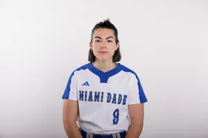 Enora Simon, Softball, undefined