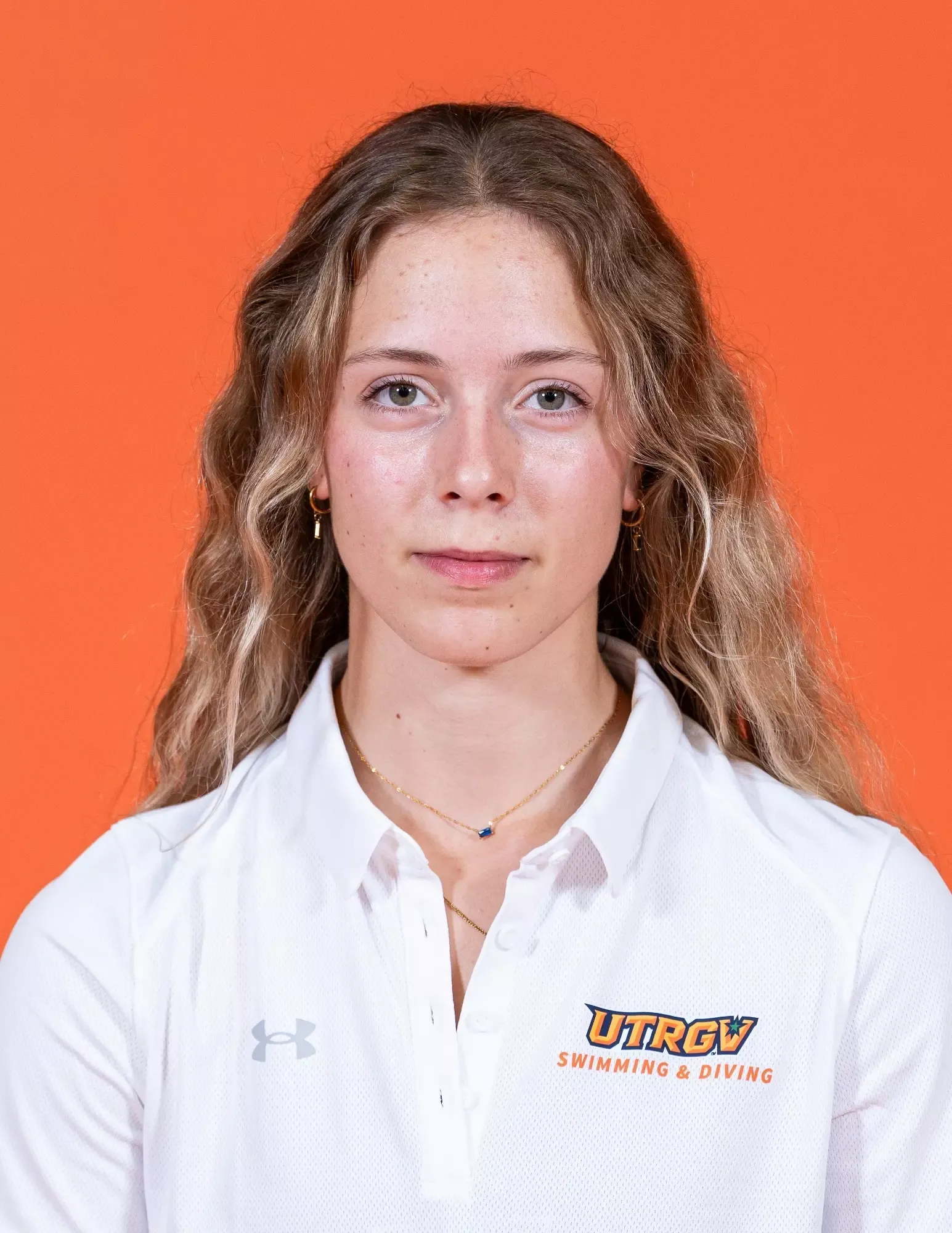 Madelaine Bailey, Swimming & Diving, University of Texas Rio Grande