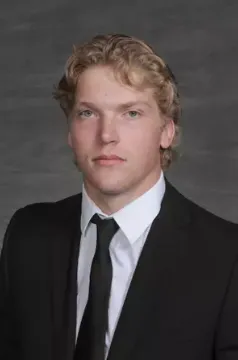 Easton Hewson, Hockey, undefined