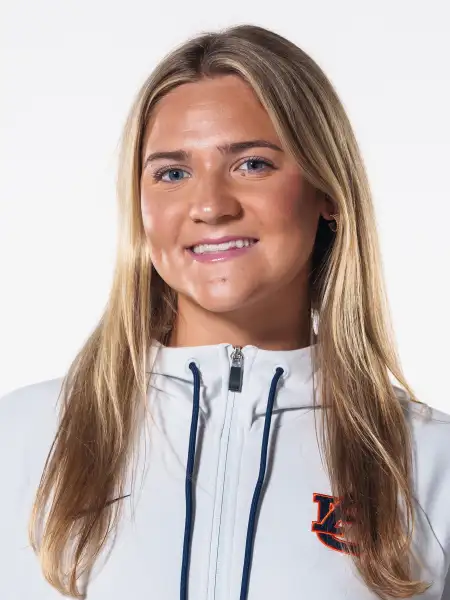 Izzy Iwasyk, Swimming & Diving, Auburn University