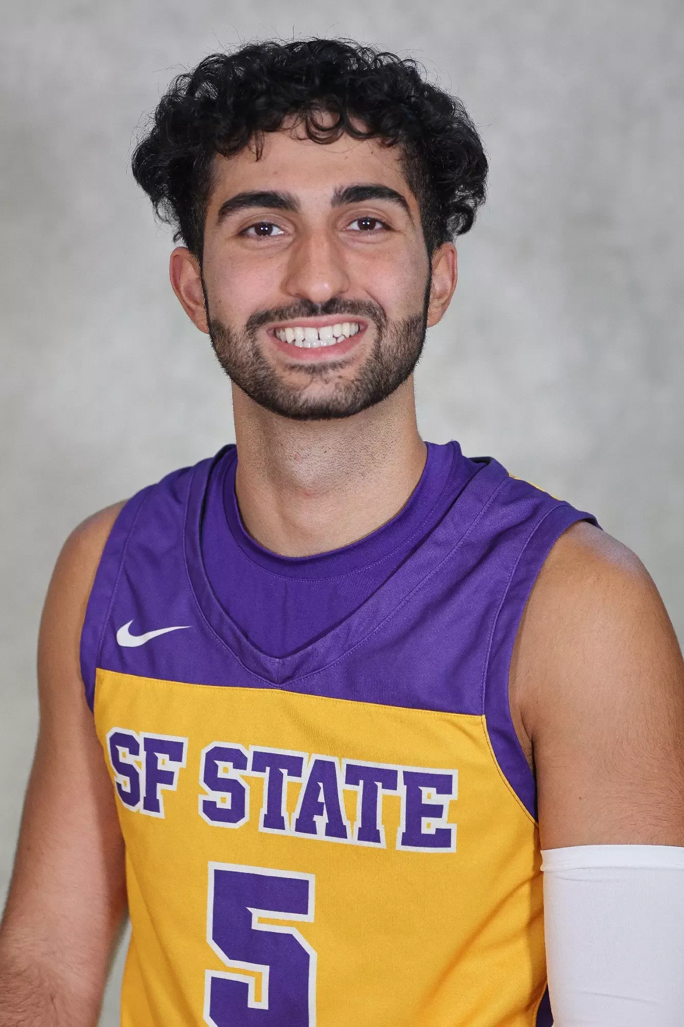 Parsa Hadjighasemi, Basketball, San Francisco State University