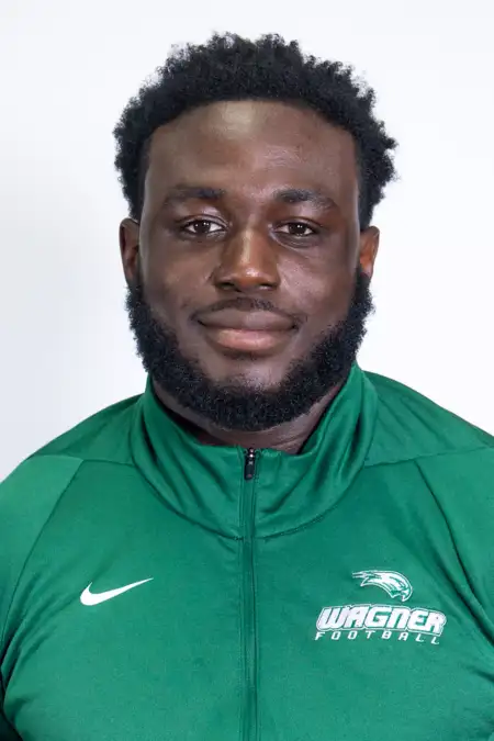 Olanrewaju Adeyemi, Football, Wagner College