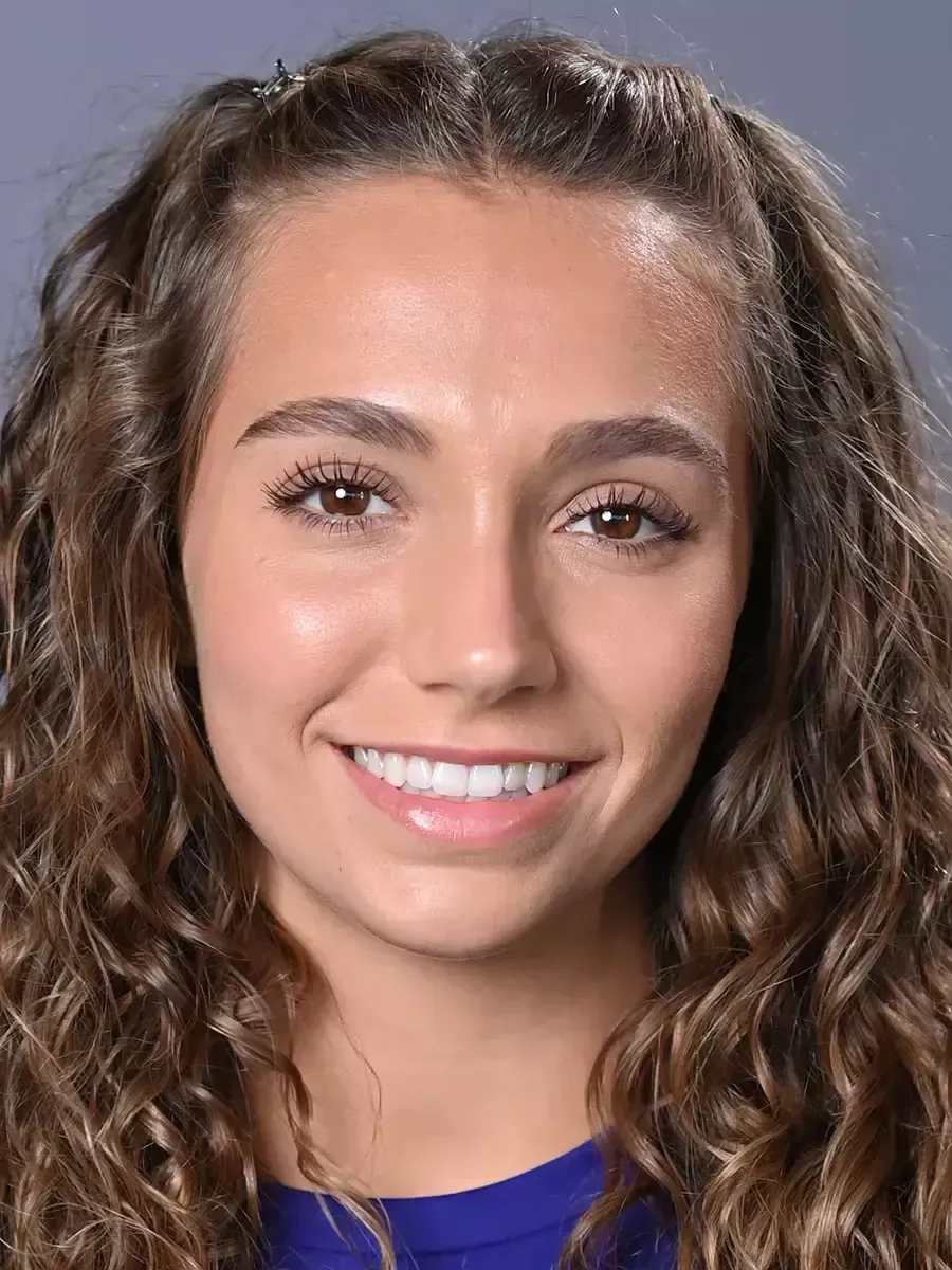 Jillian James, Swimming & Diving, College of the Holy Cross