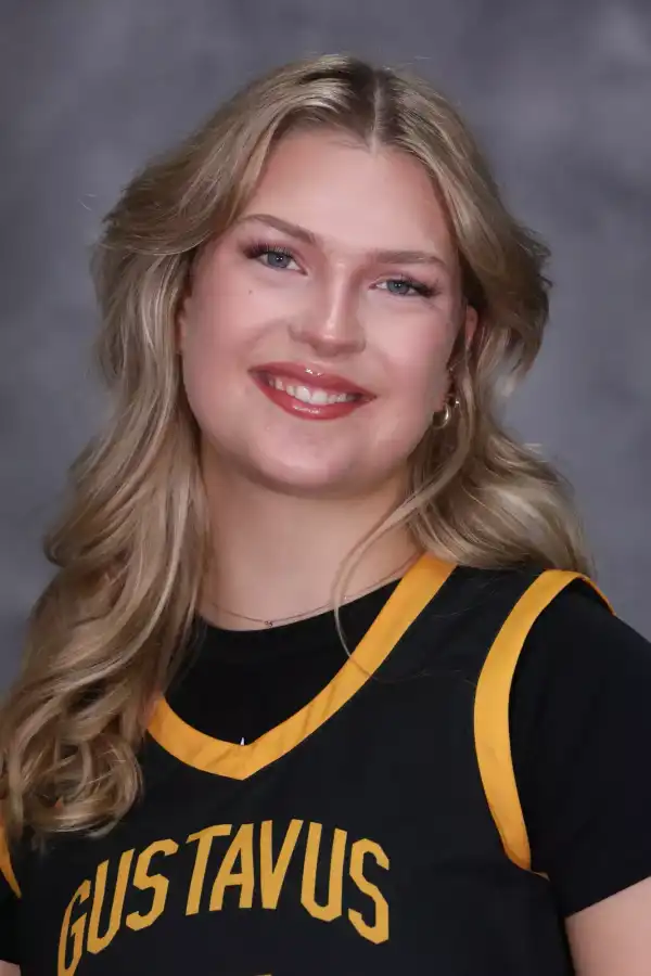 Bella DeHaan, Basketball, Gustavus Adolphus College