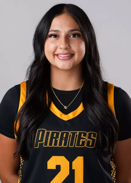 Layla Tovar, Basketball, Southwestern University