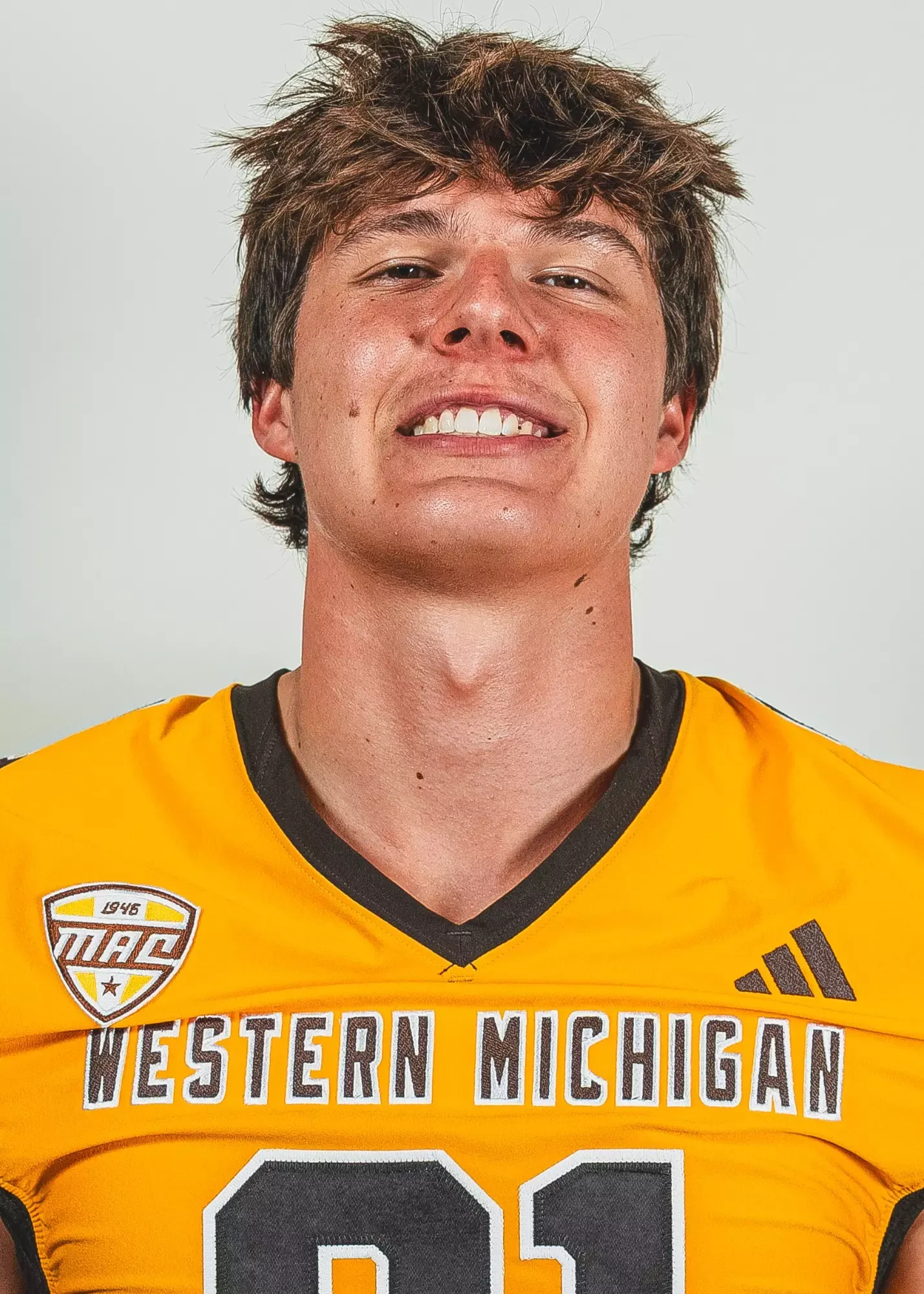 Michael Dersa, Football, undefined